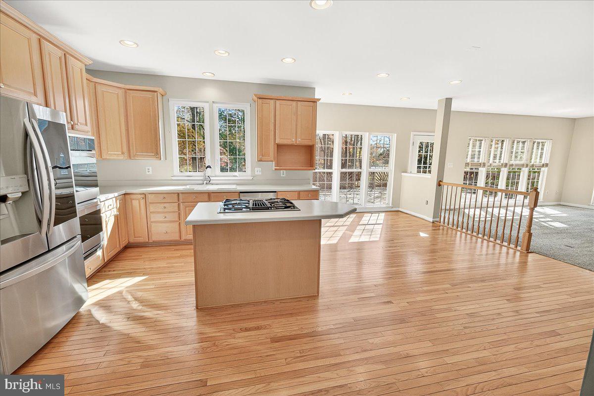 19332 CISSEL MANOR DRIVE