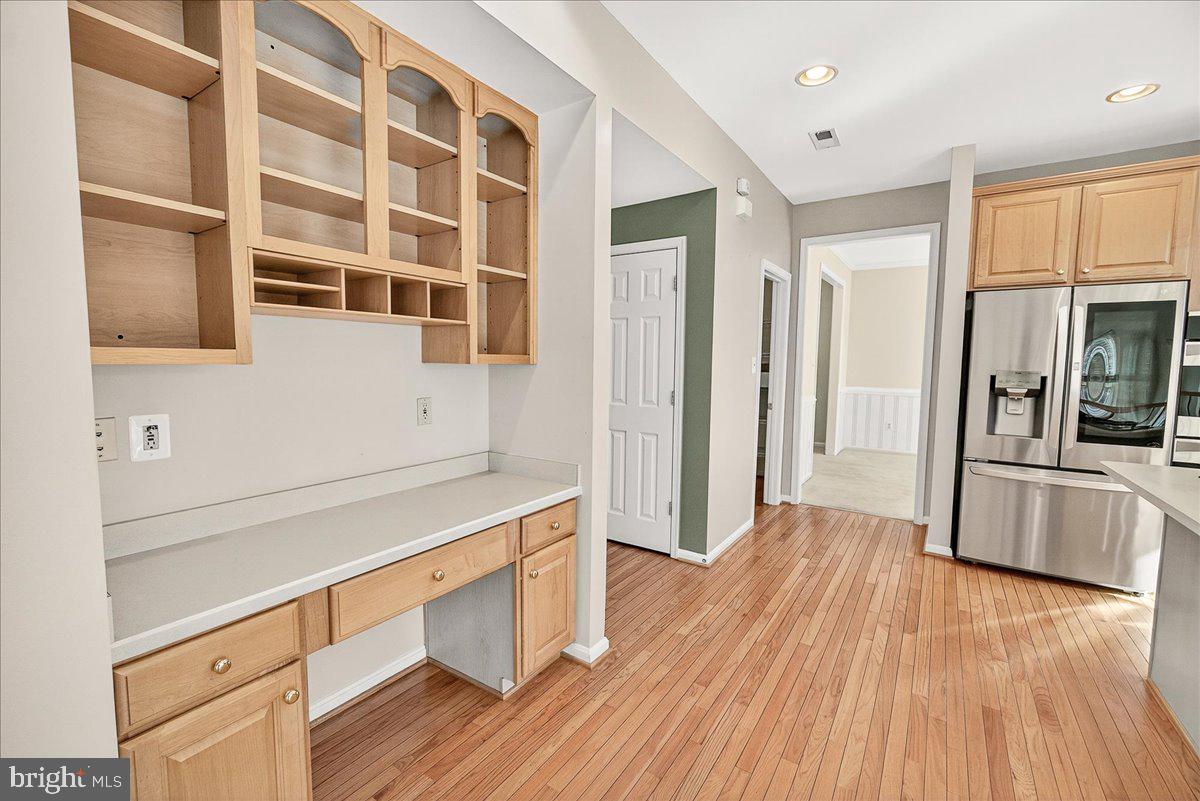 19332 CISSEL MANOR DRIVE