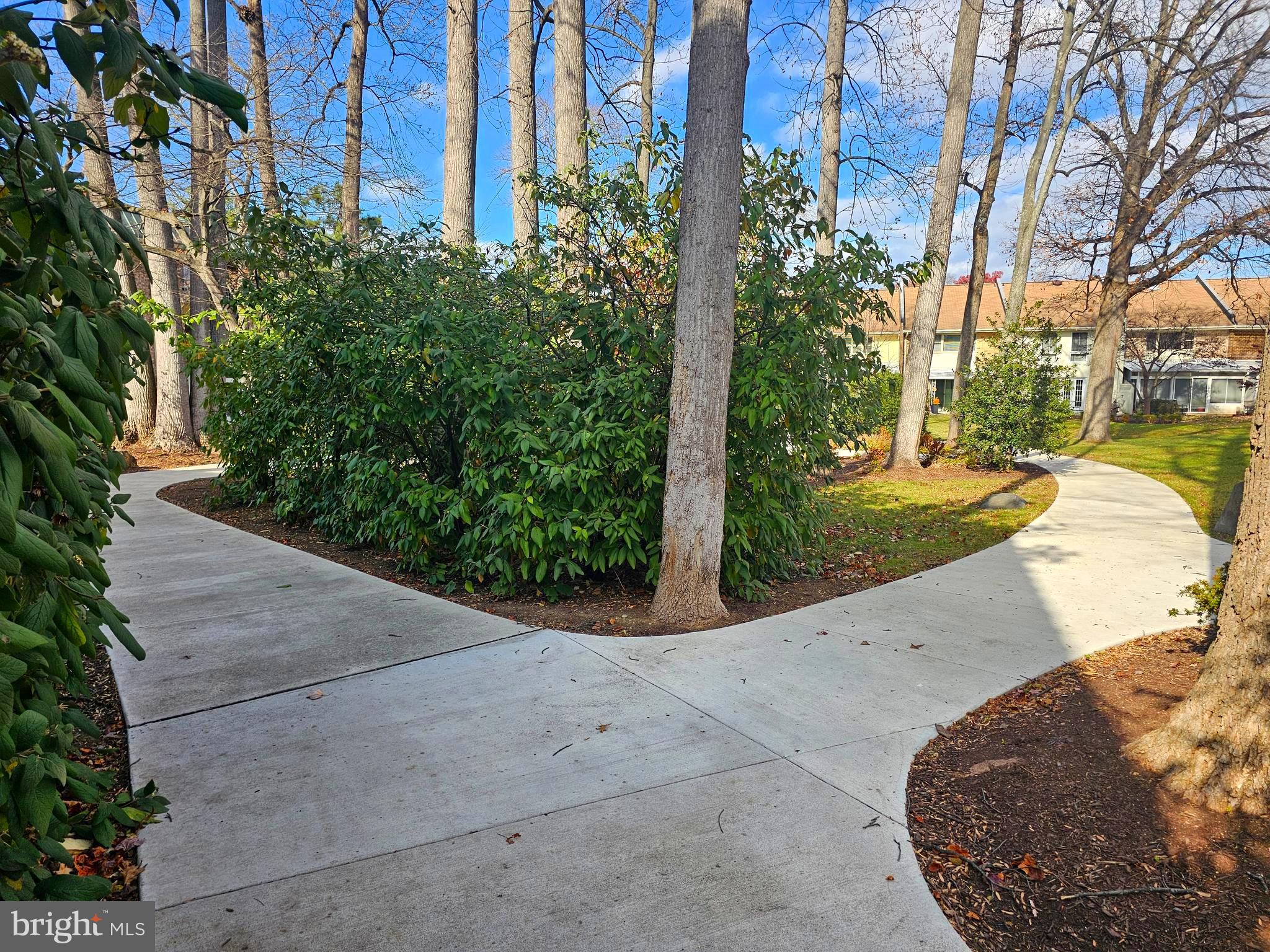 3630 GLENEAGLES DRIVE 8-1D