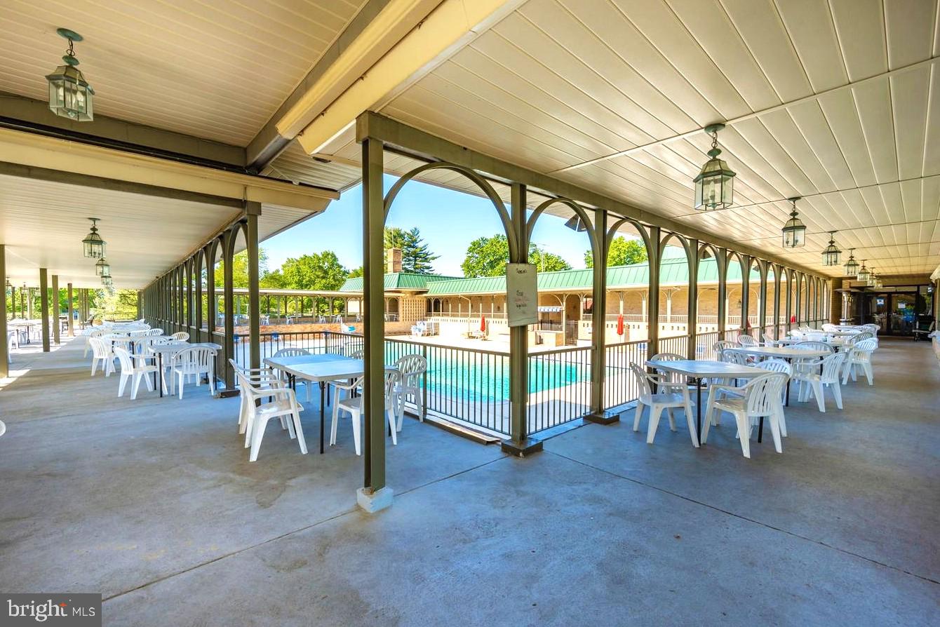 3630 GLENEAGLES DRIVE 8-1D