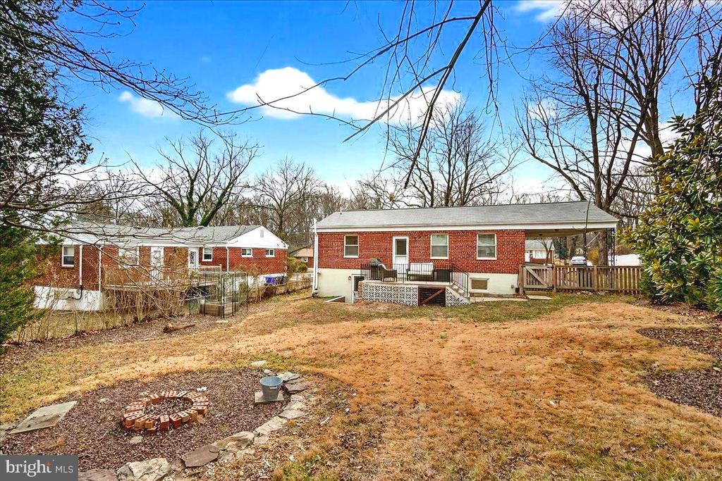 11206 ASHLEY DRIVE