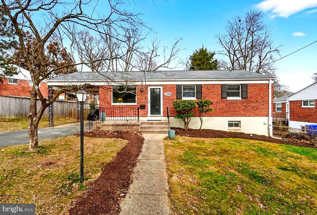 11206 ASHLEY DRIVE
