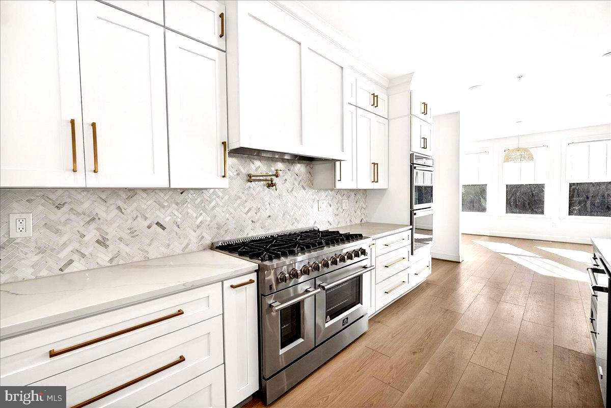 19612 LEWIS ORCHARD LANE