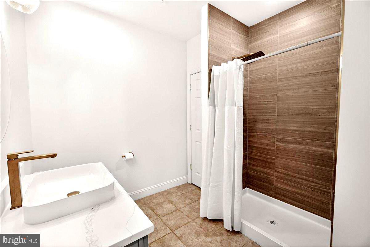 19612 LEWIS ORCHARD LANE