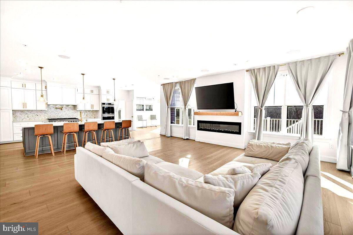 19612 LEWIS ORCHARD LANE