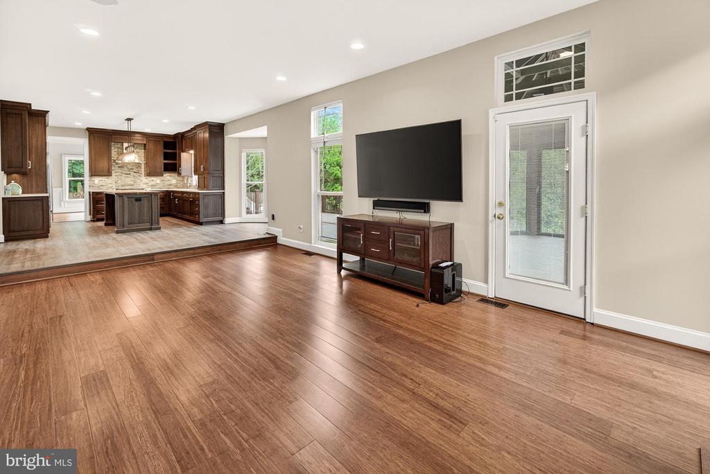 19505 GRAY FARM COURT