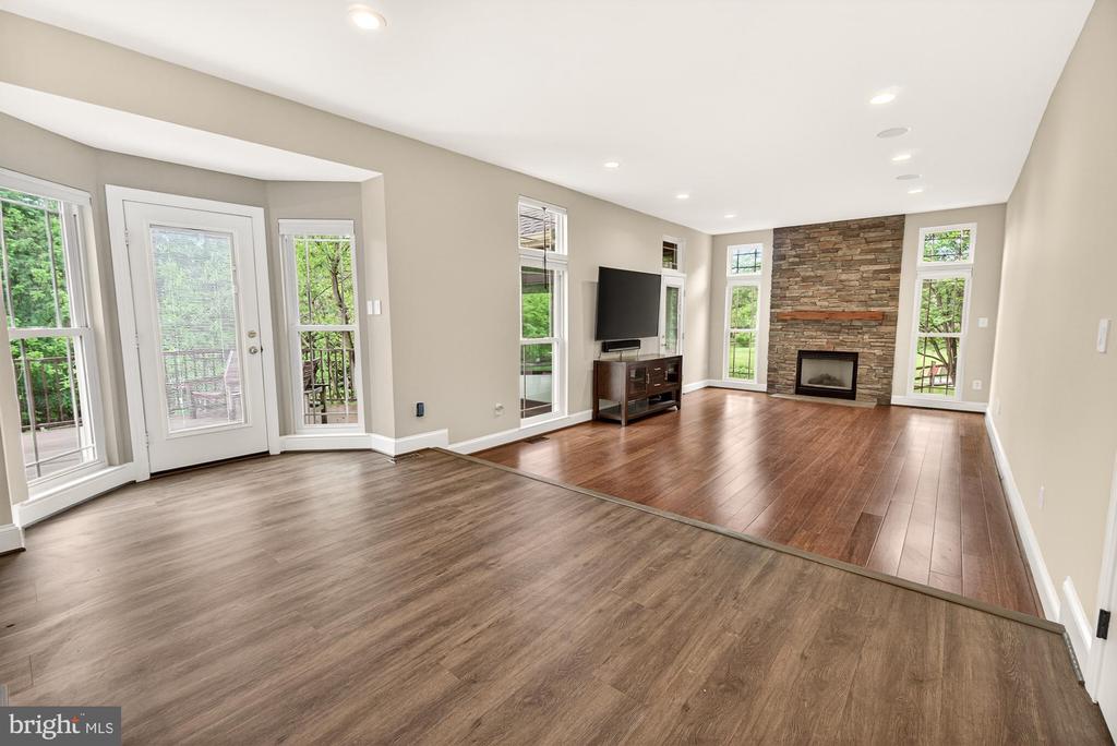 19505 GRAY FARM COURT