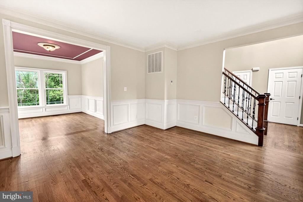 19505 GRAY FARM COURT