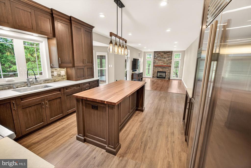 19505 GRAY FARM COURT