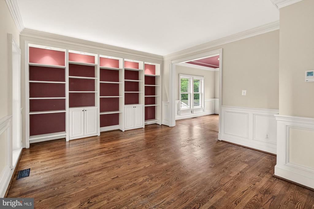 19505 GRAY FARM COURT