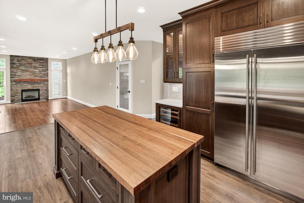 19505 GRAY FARM COURT