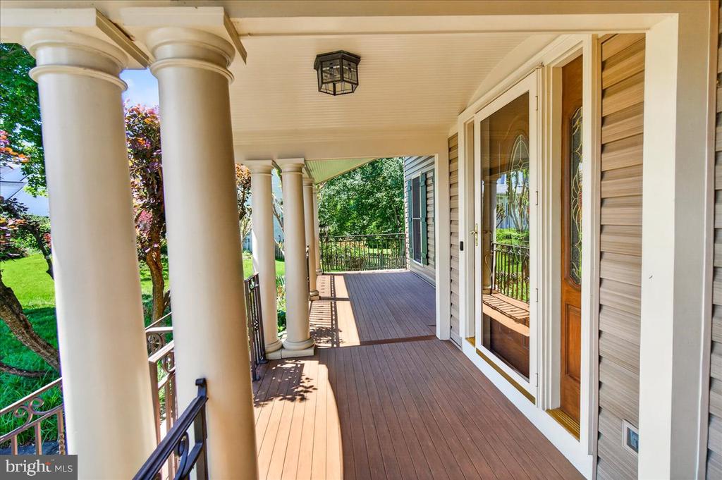 19505 GRAY FARM COURT