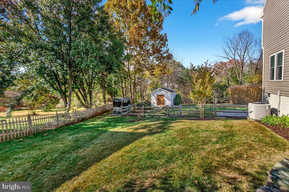 19505 GRAY FARM COURT