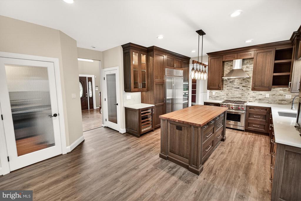 19505 GRAY FARM COURT