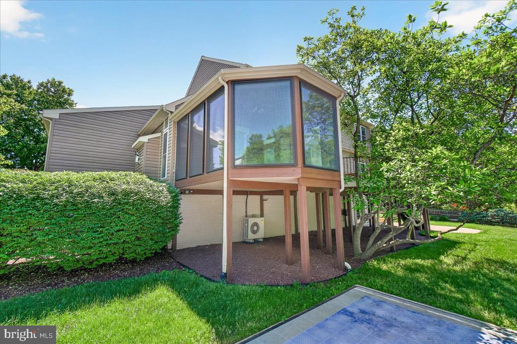 19505 GRAY FARM COURT