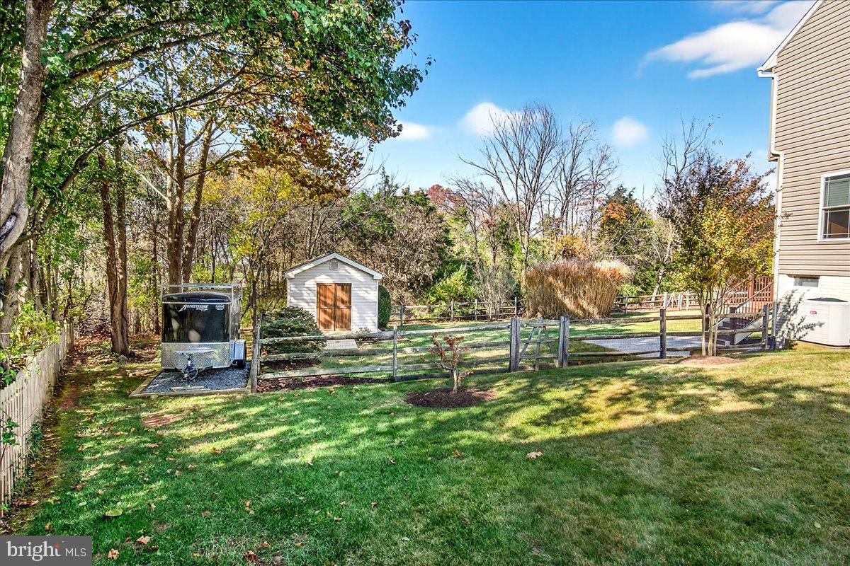 19505 GRAY FARM COURT