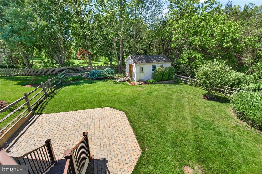 19505 GRAY FARM COURT