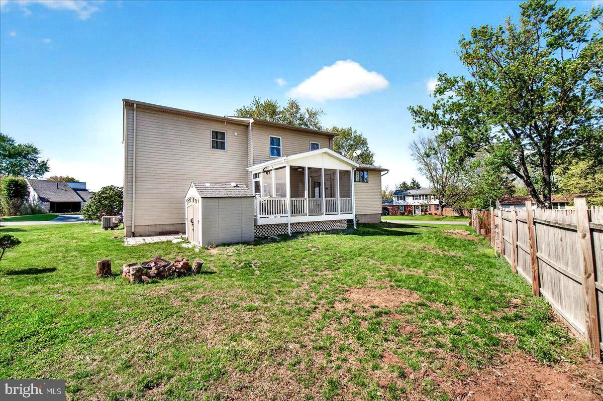 17628 COLLIER CIRCLE