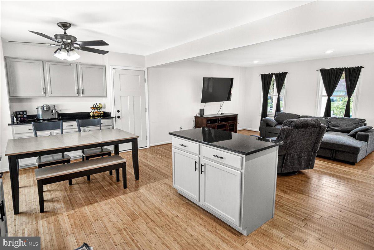 17628 COLLIER CIRCLE