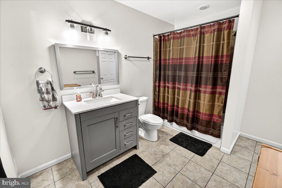 17628 COLLIER CIRCLE