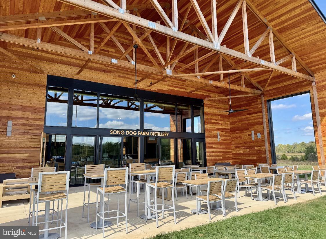 17628 COLLIER CIRCLE