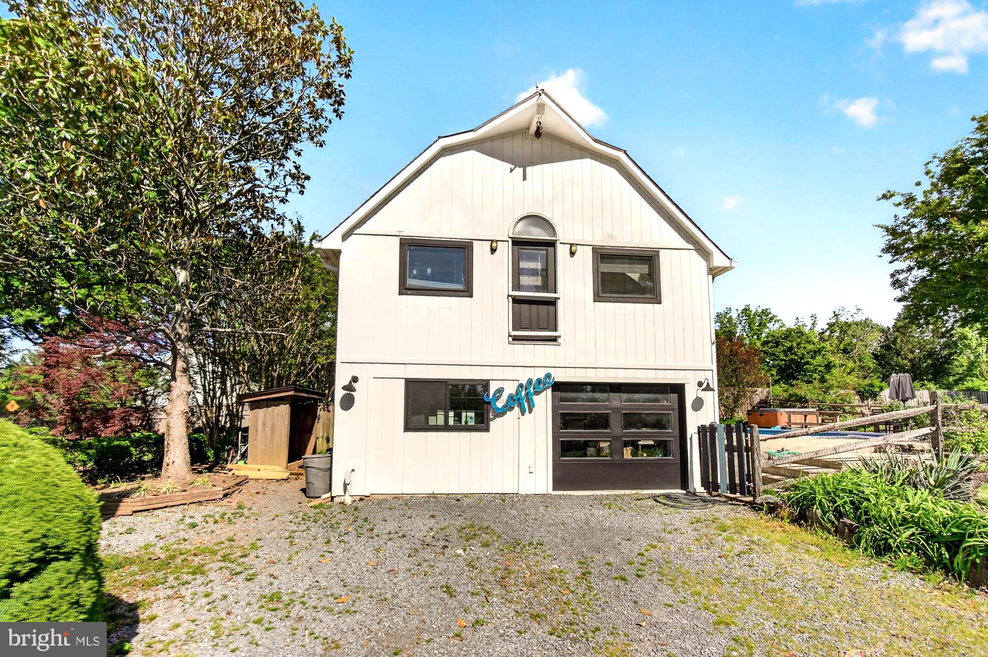 18040 BARNESVILLE ROAD