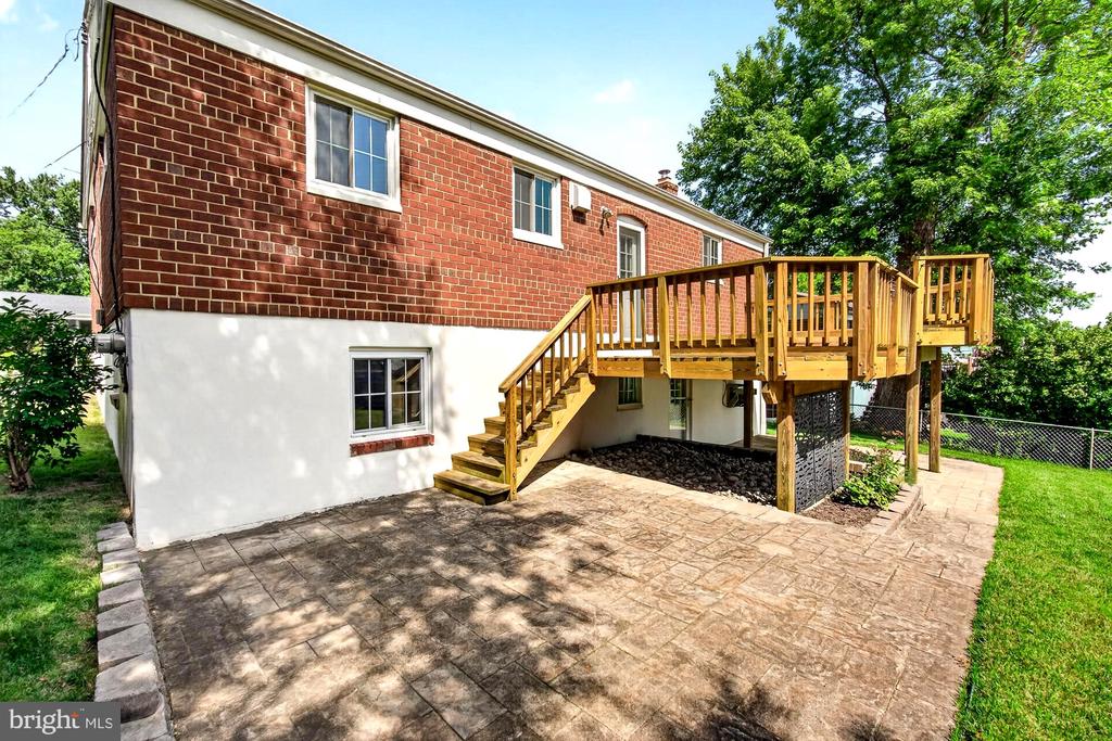 11407 GRAYLING LANE
