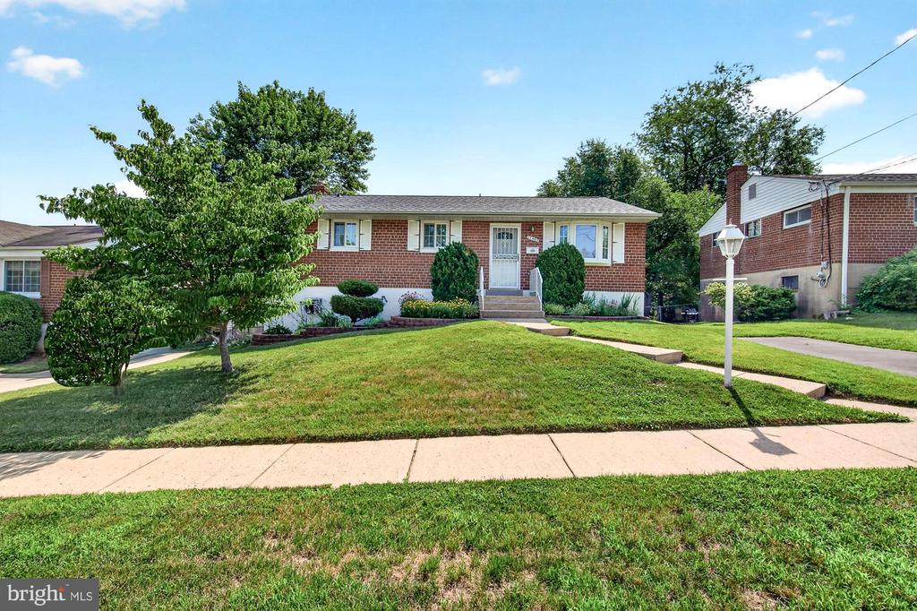 11407 GRAYLING LANE