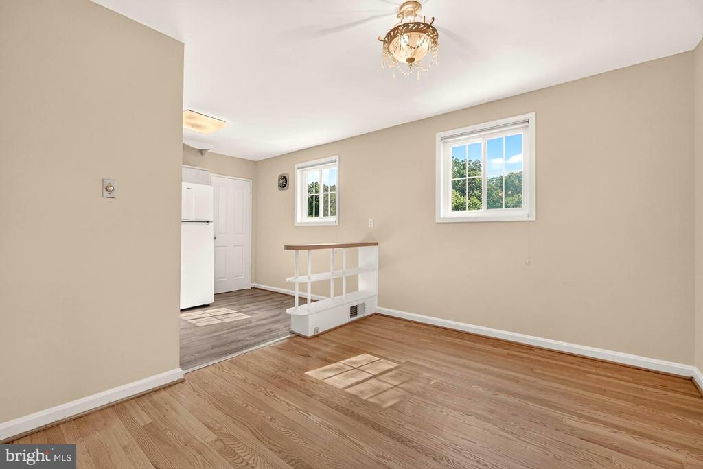 11407 GRAYLING LANE