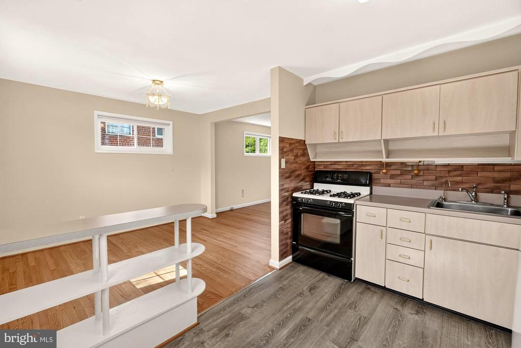 11407 GRAYLING LANE