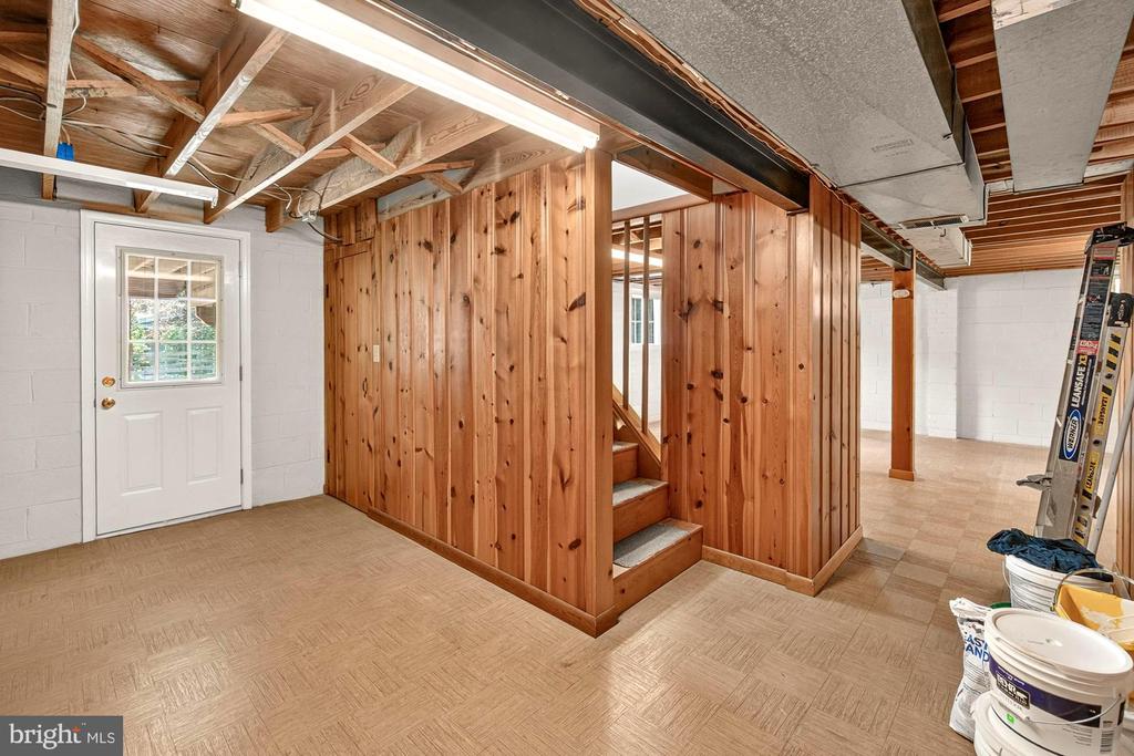 11407 GRAYLING LANE