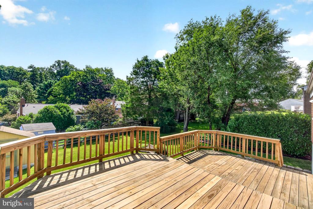 11407 GRAYLING LANE