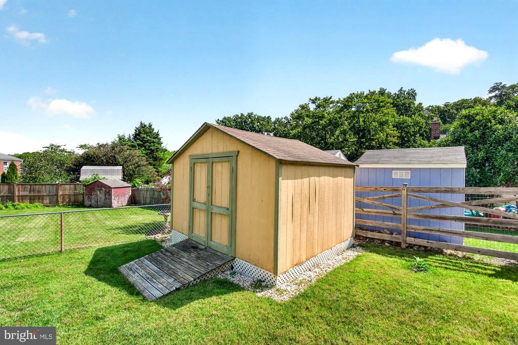11407 GRAYLING LANE