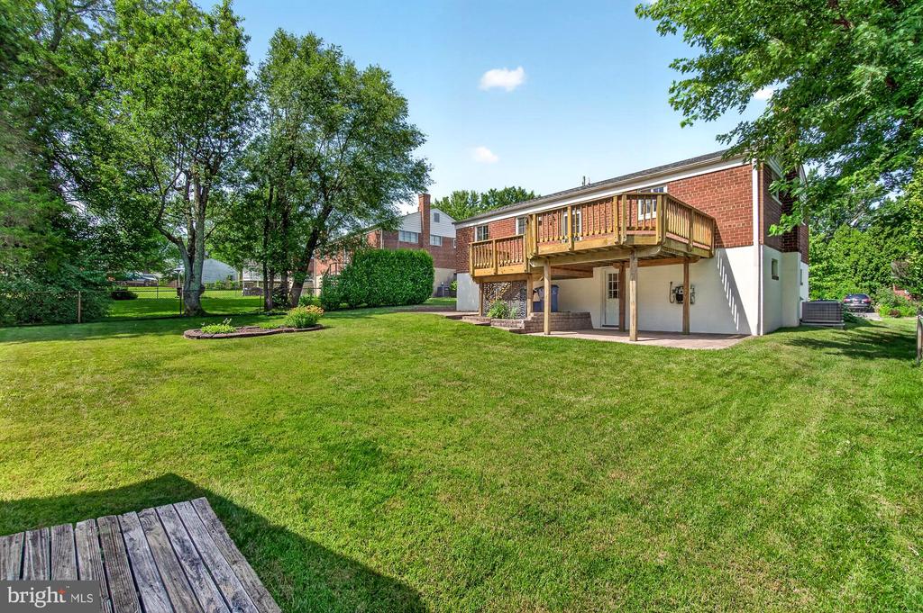 11407 GRAYLING LANE