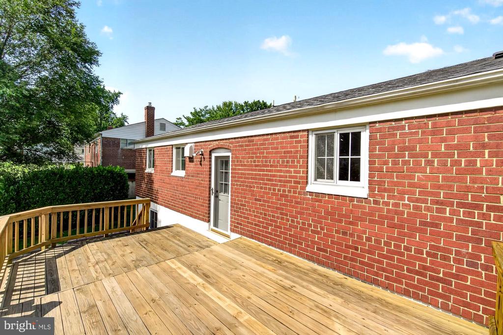 11407 GRAYLING LANE