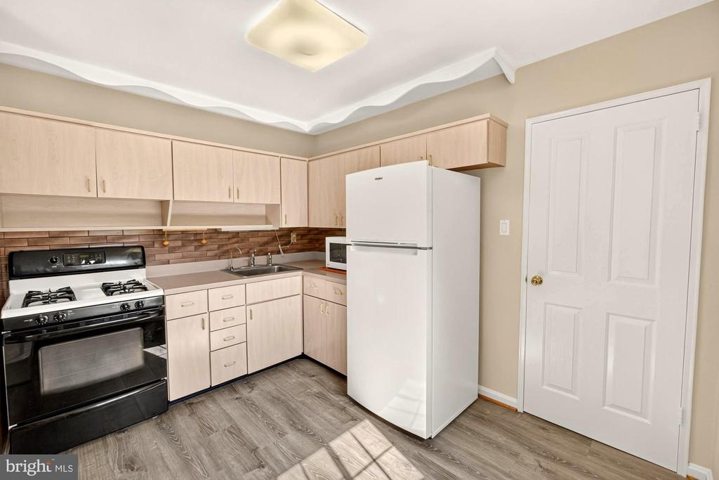 11407 GRAYLING LANE