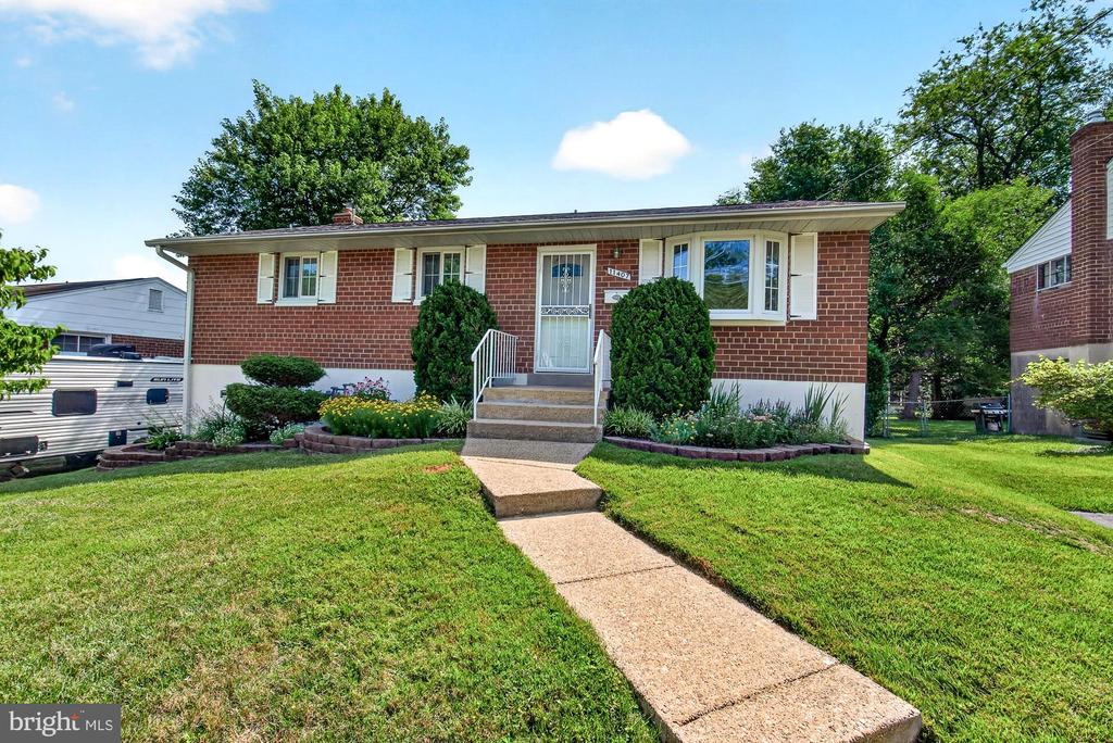 11407 GRAYLING LANE