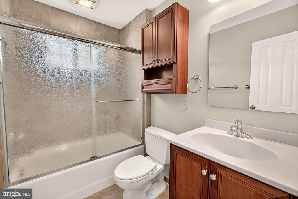 11407 GRAYLING LANE