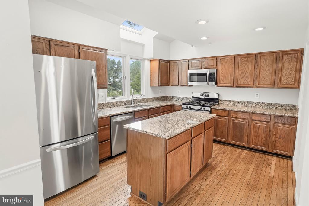 17004 SPATES HILL ROAD