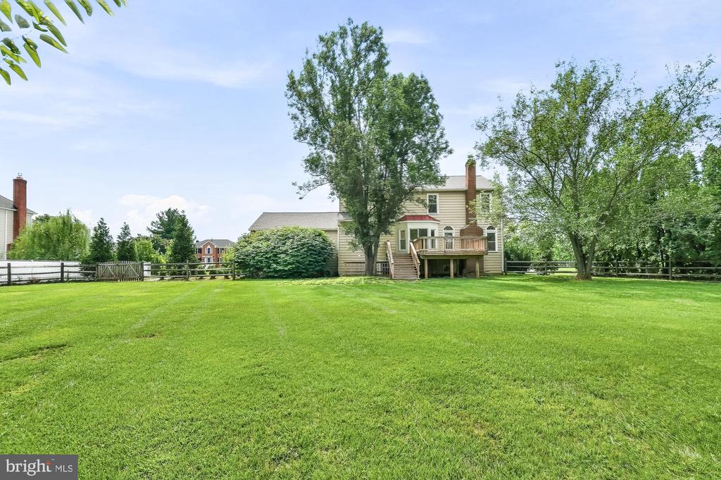 17004 SPATES HILL ROAD