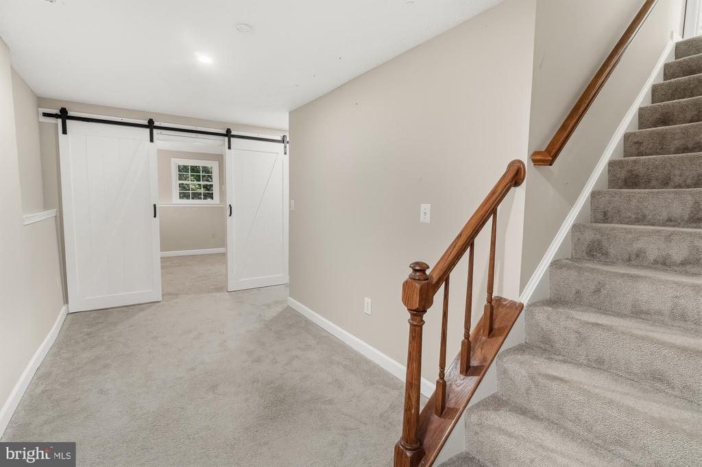 17004 SPATES HILL ROAD