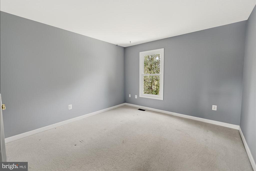 17004 SPATES HILL ROAD
