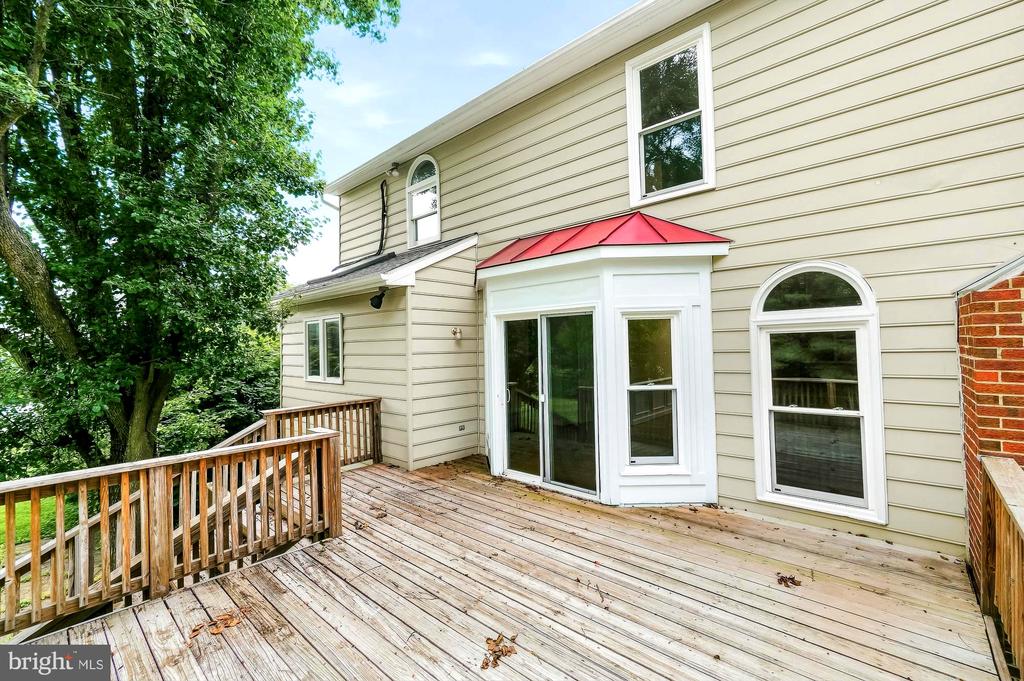 17004 SPATES HILL ROAD