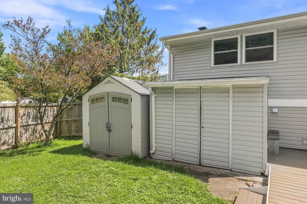 19110 DOWDEN CIRCLE