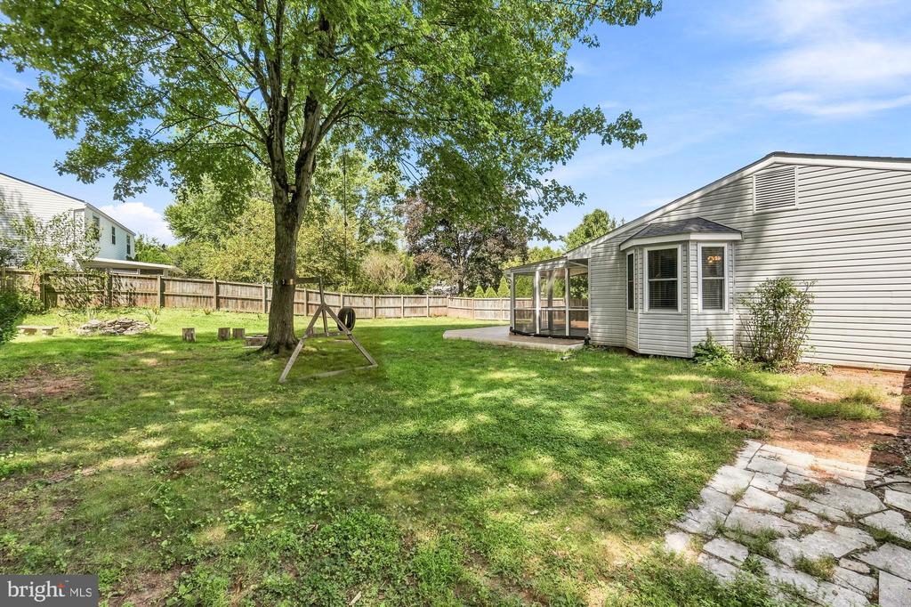 19110 DOWDEN CIRCLE