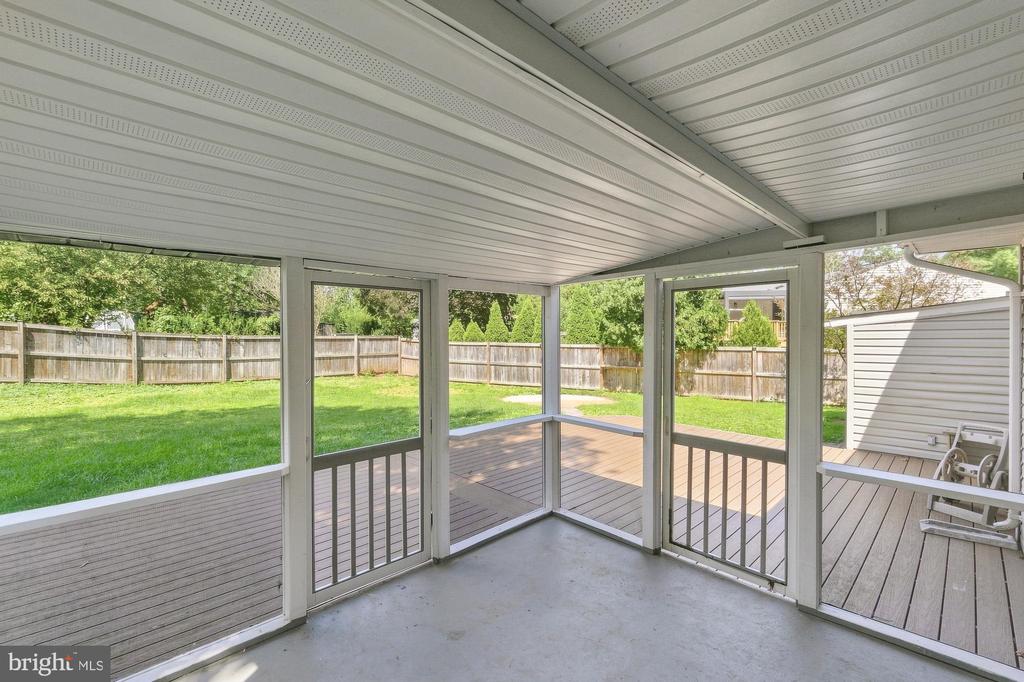 19110 DOWDEN CIRCLE