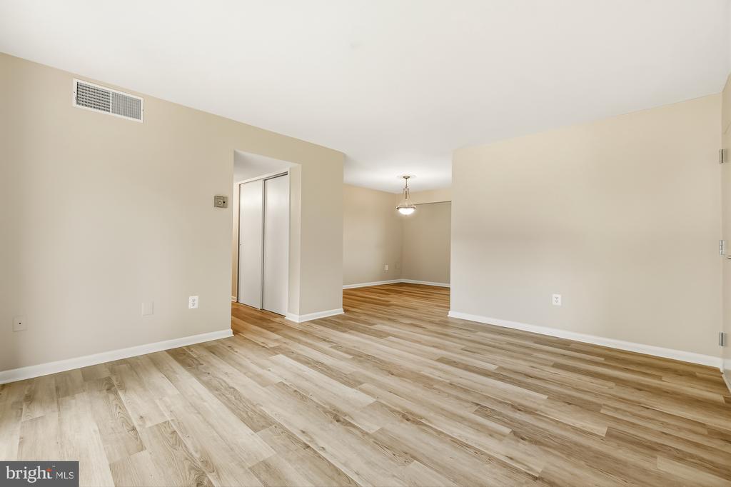 3206 SPARTAN ROAD Unit: 14