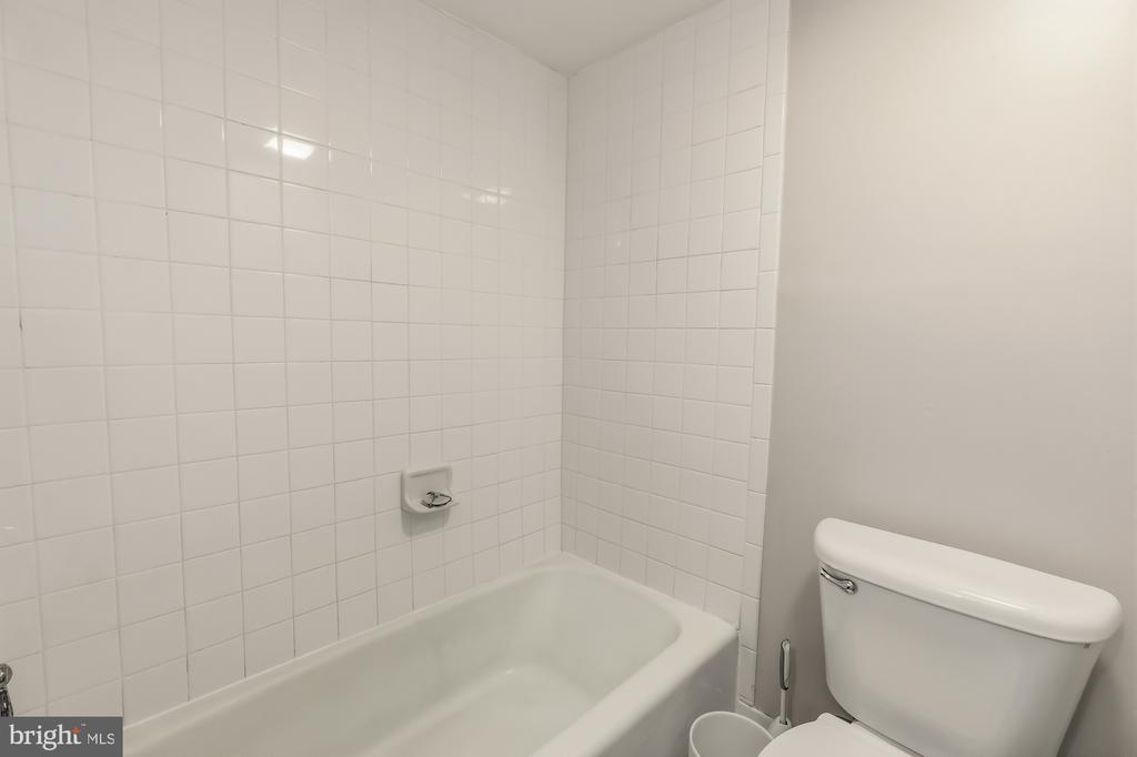 3206 SPARTAN ROAD Unit: 14