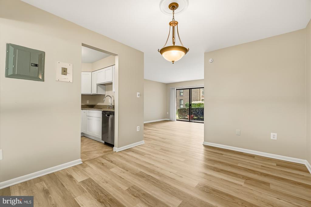 3206 SPARTAN ROAD Unit: 14