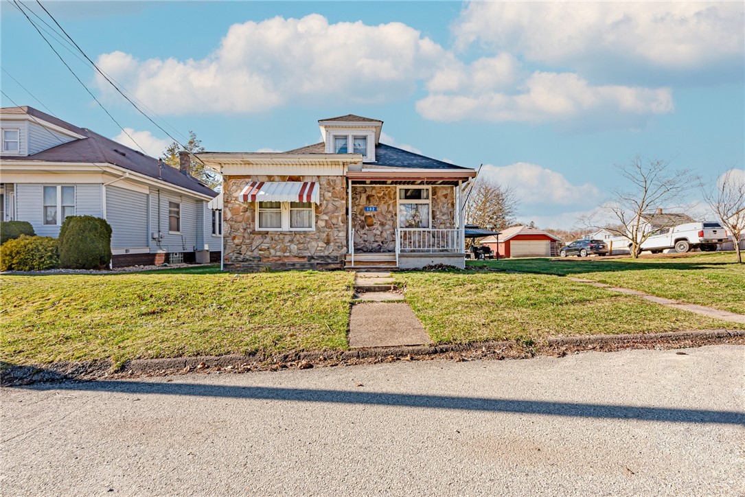 102 W Keeling Ave